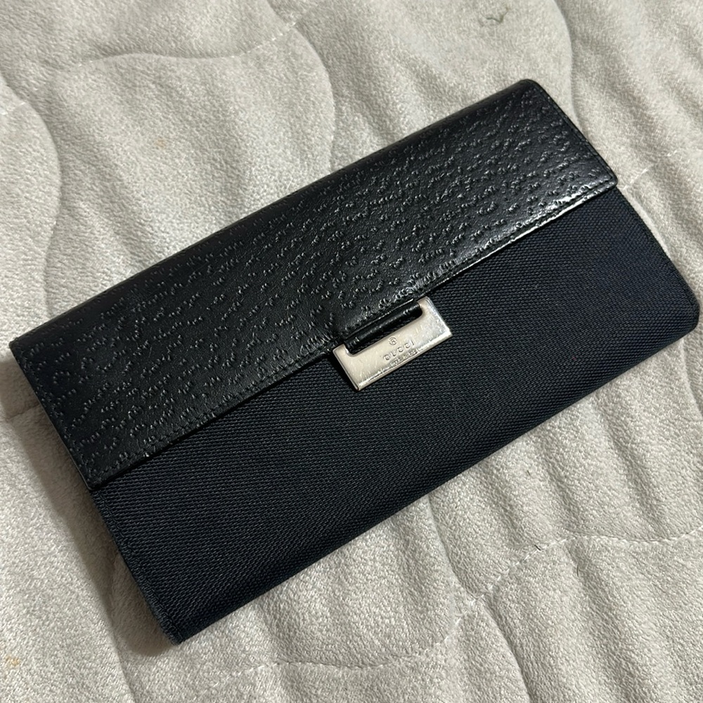 Gucci wallet